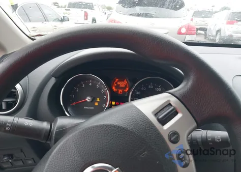 2010 Nissan Rogue S z USA, uszkodzony, nr VIN JN8AS5MT4AW506367